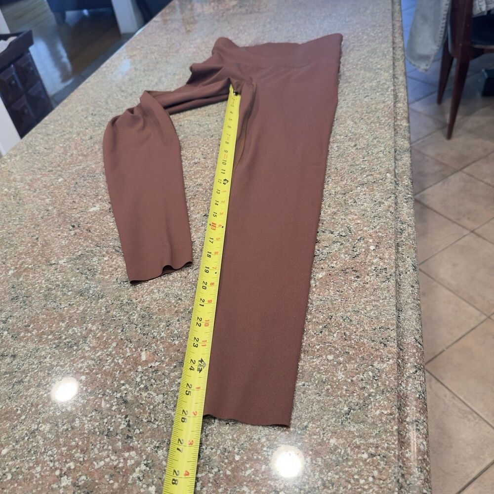 Spanx Brandy Wine Ankle Legging Xs TP stretchy hight rise EUC - Picture 8 of 10
